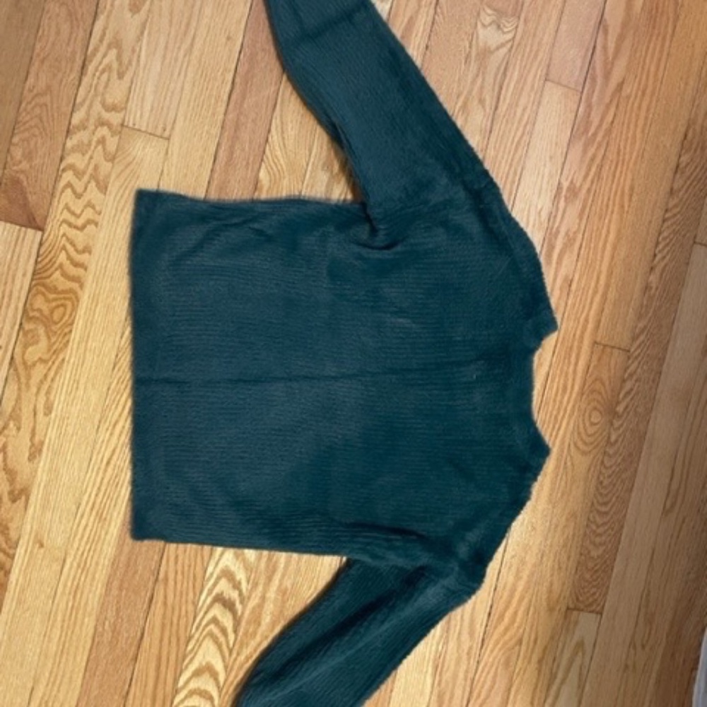 Women's Eyelash Crew Sweater